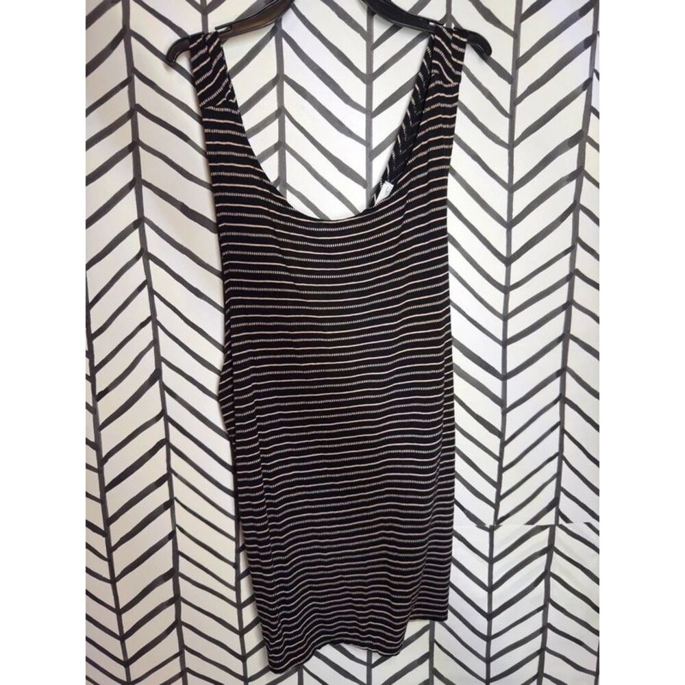 O’Neill Black Pink Striped Peek-a-Boo Back Tank Women’s S 7130
